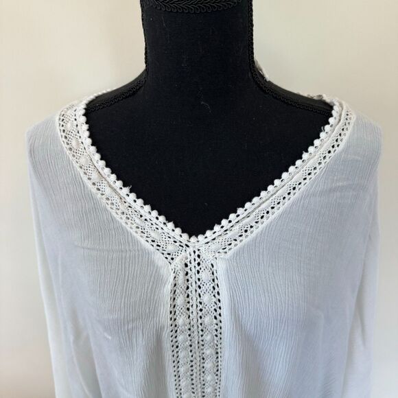 Charming Charlie White Lace Trim Tunic Swim Cover-Up Size Small - Picture 2 of 6